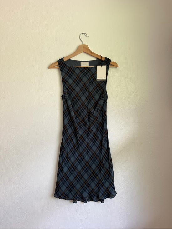 Reformation Dresses & Skirts - Reformation Navy and Black Plaid Sleeveless Midi Dress
